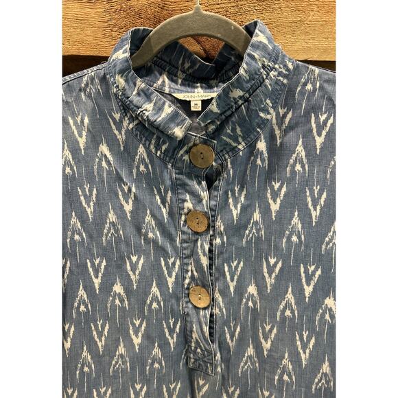 JOHN MARK Chambray Shift Dress Sz M 1/2 Button Gathered Sleeve Pockets *C2 - Picture 3 of 5